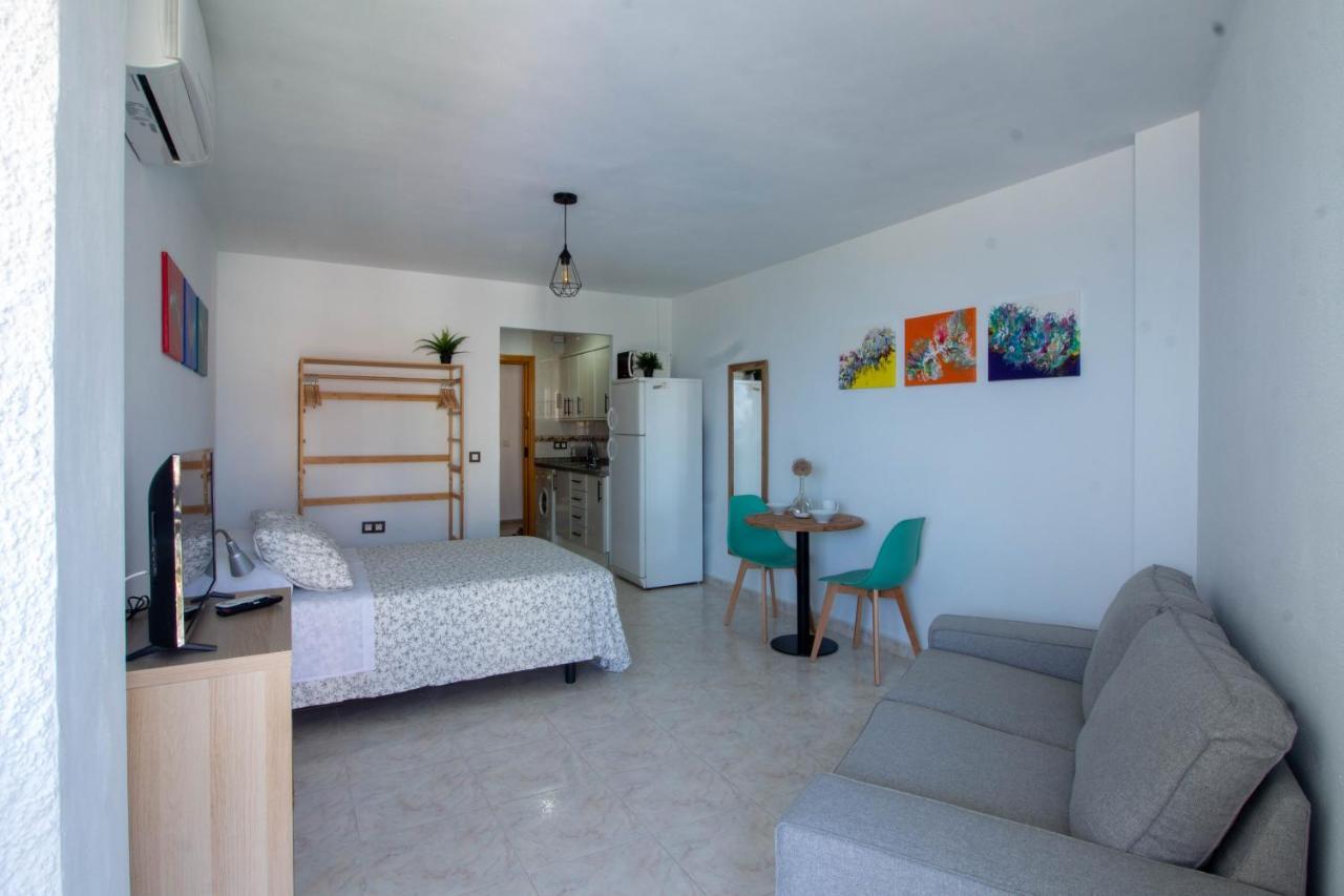 Larios Dos 504. Estudio Con Vistas Al Mar Cerca De La Playa تورّوكس كوستا المظهر الخارجي الصورة