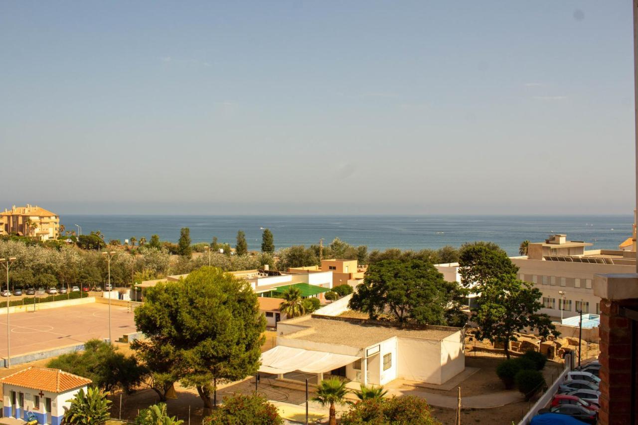 Larios Dos 504. Estudio Con Vistas Al Mar Cerca De La Playa تورّوكس كوستا المظهر الخارجي الصورة
